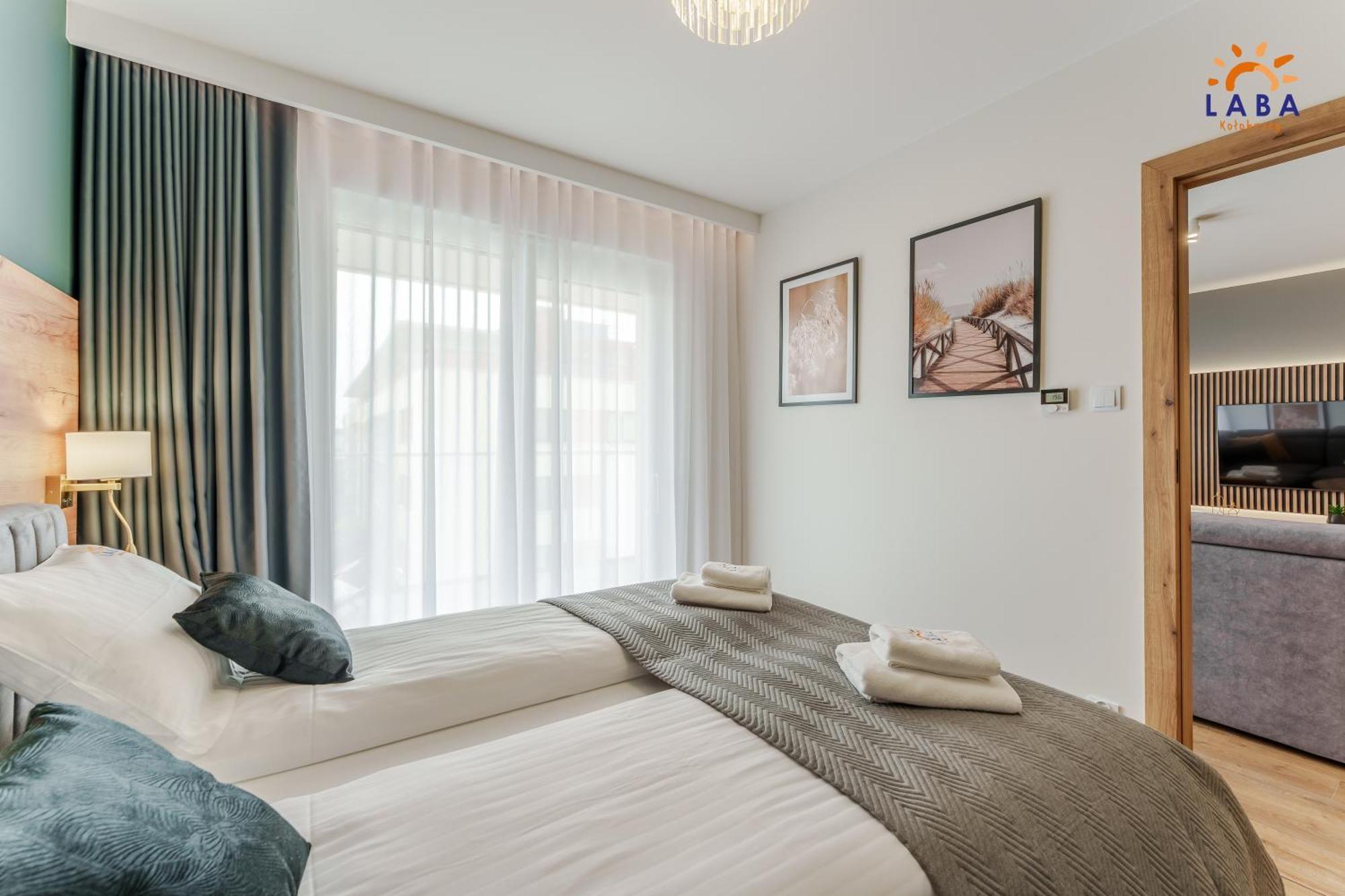Laba Kolobrzeg Apartamenty Kollataja Z Parkingiem Buitenkant foto